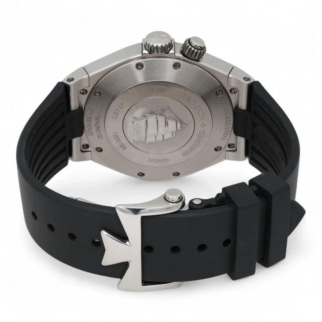 Vacheron Constantin Overseas 47450/000W-9511 Image 3